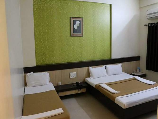 Hotel Shri Krishna