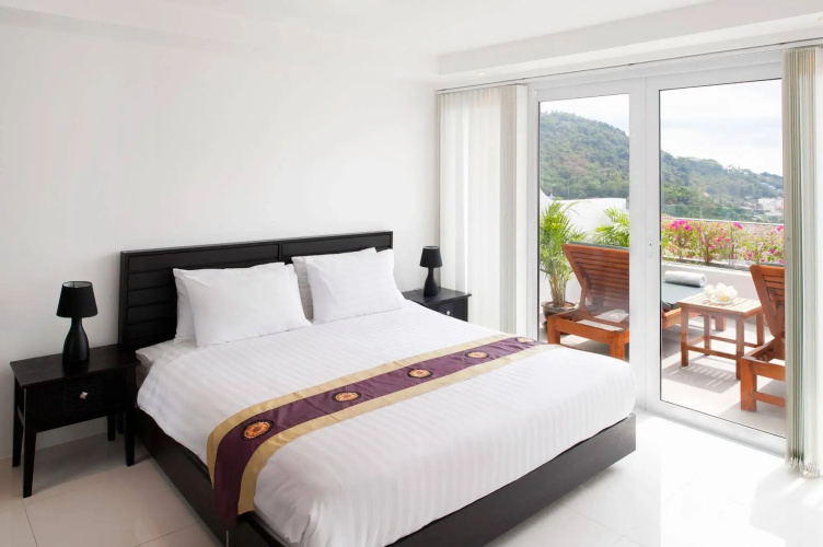 Kata Ocean View Residences