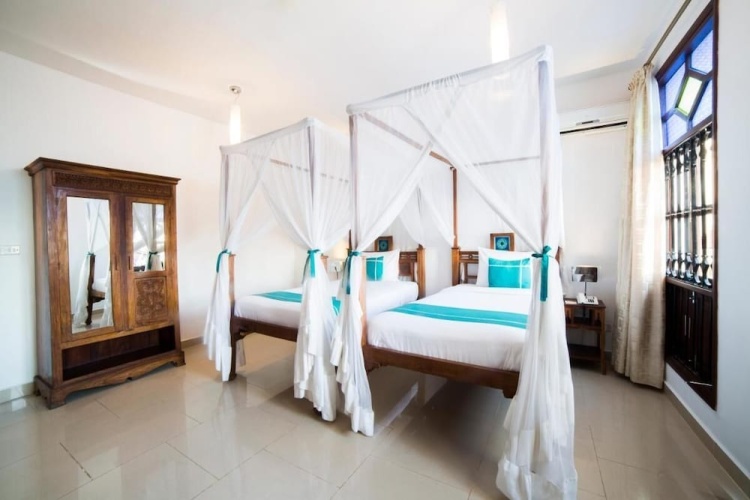Guest rooms