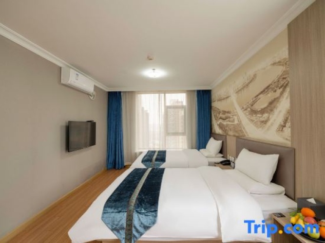 Standard Twin Family room