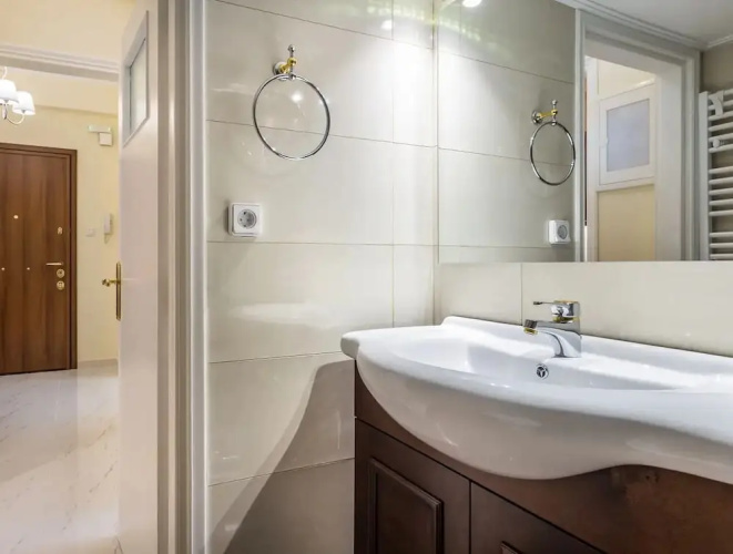 Chic flat in Kolonaki next to American Embassy