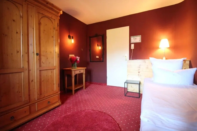 Standard Single room