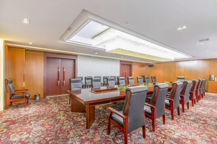 Shengshi Baiyun Hotel
