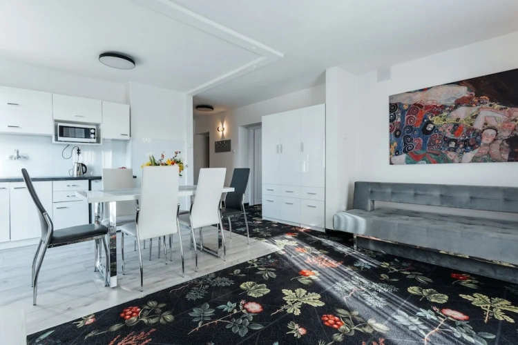 2 Bedrooms Suite