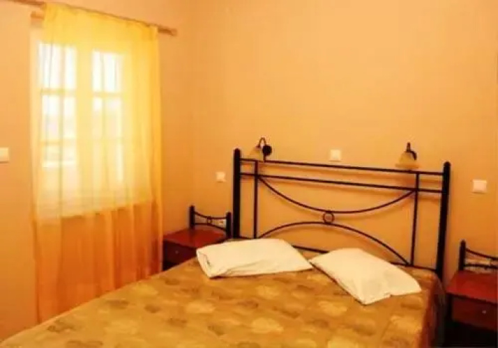 Hermoupolis Rooms
