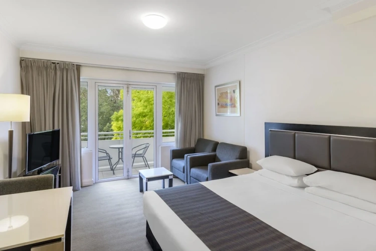 Executive Studio with balcony