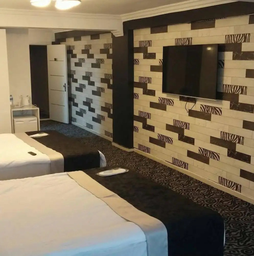 Kremon Hotel