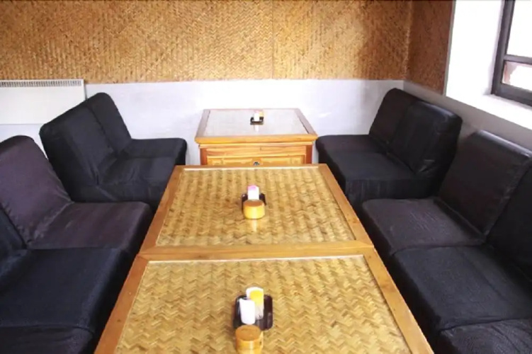 Thegchen Phodrang Lodge