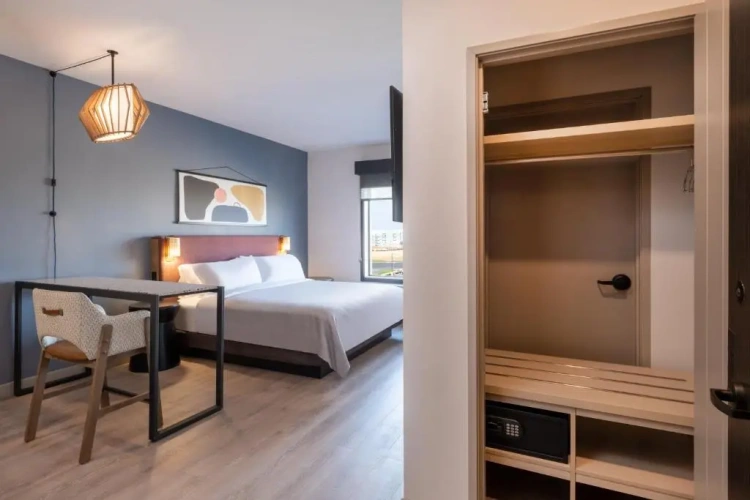 Double Suite