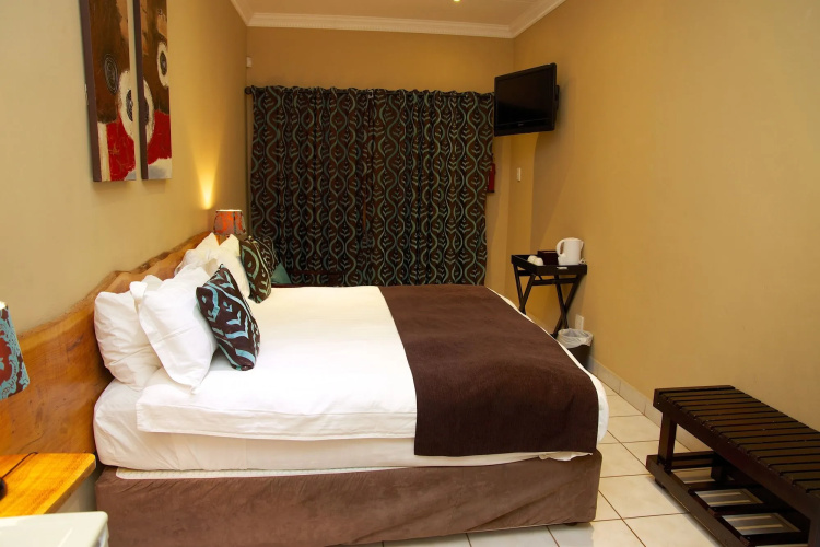Destiny Lodge White River