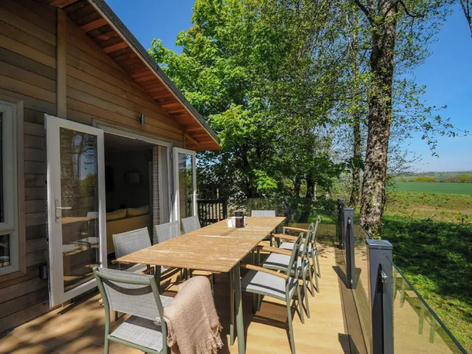 23 Meadow Retreat