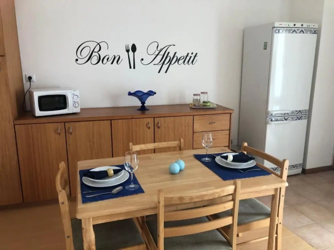 2 Bedrooms Cottage