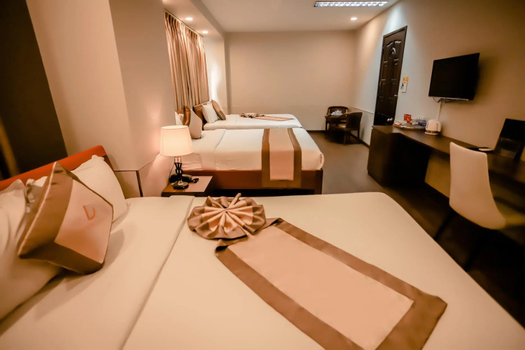 Sandals Hotel