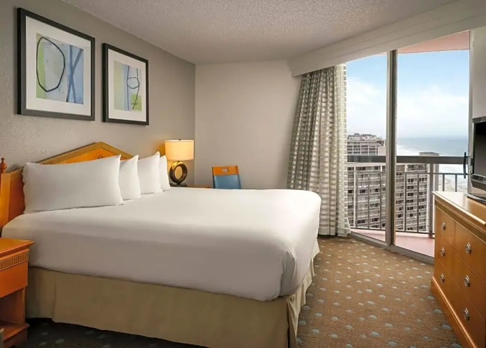 Accessible Suite with ocean view