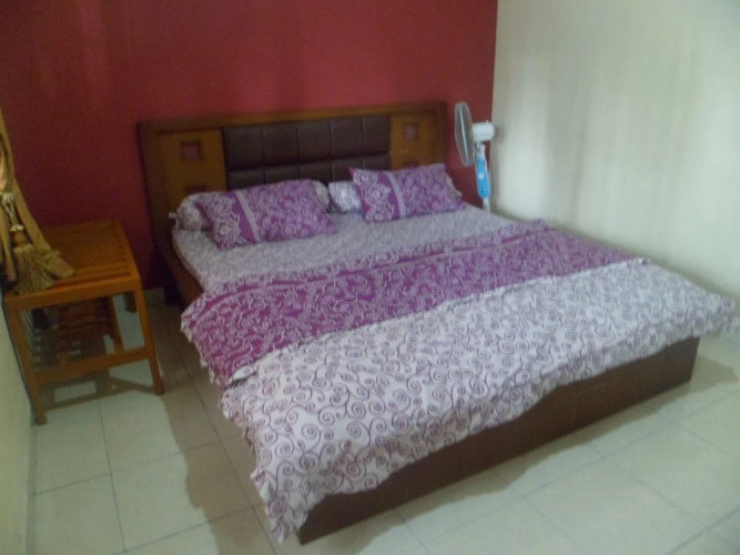 Villa Kota Bunga Violet