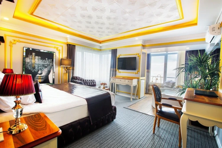 Deluxe Double Suite