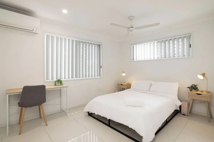 Smart Suites Self Check-in Apartments - 14 Freney
