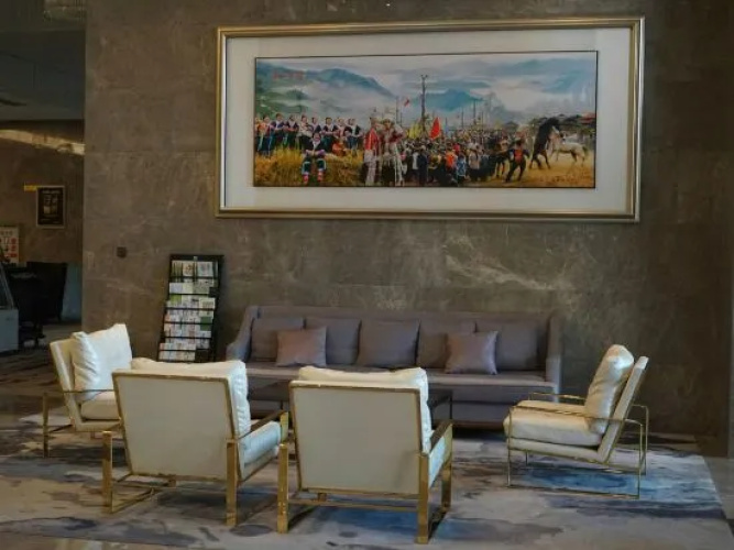 Yuanbao Shan Hotel