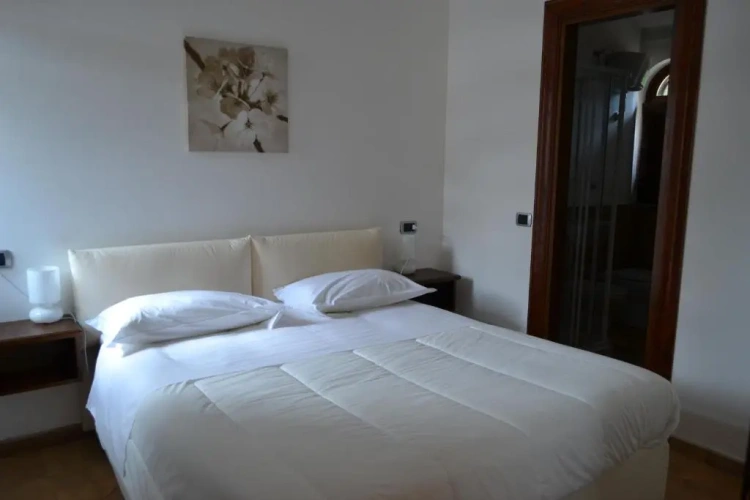 Standard Double room with view