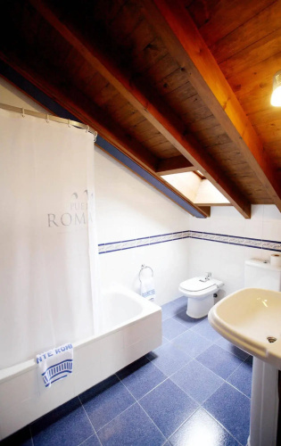 Hotel Puente Romano