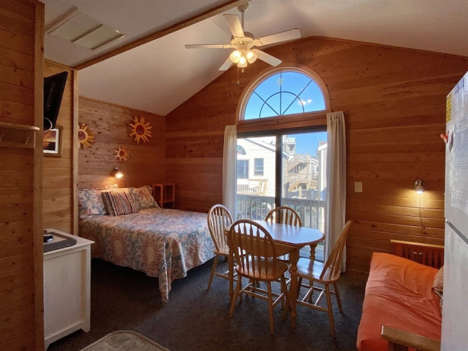 11 Mystical Sundaze Studio Bedroom Condo by RedAwning