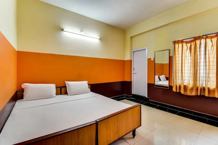 Standard Single room