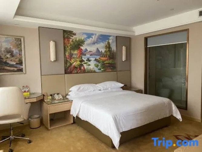 Deluxe Double Suite