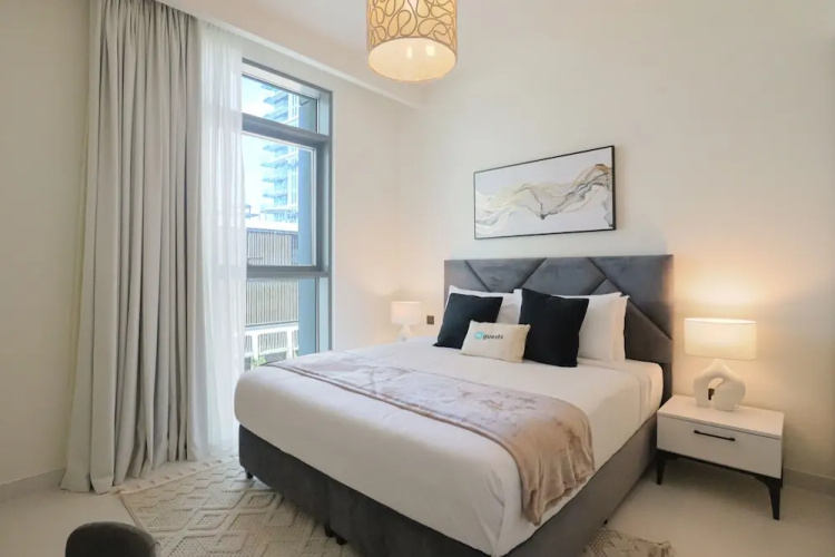 HiGuests - Marina Vista Tower 2