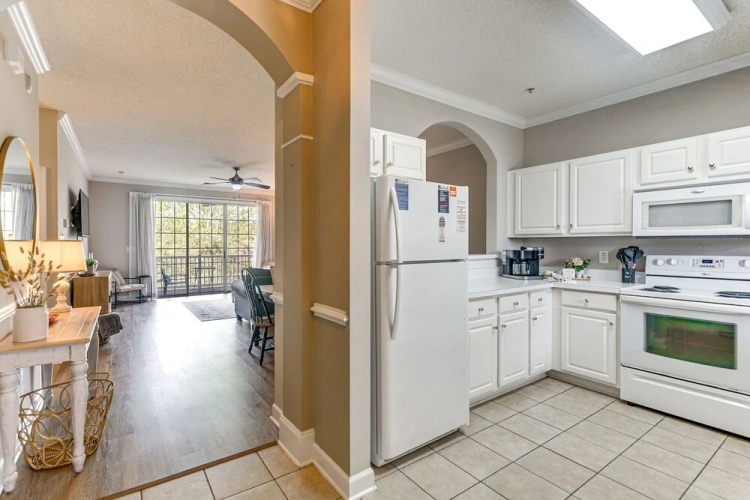 2 Bedrooms Apartment