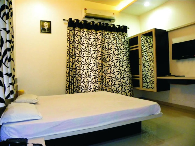 Shradha Saburi Palace Shirdi