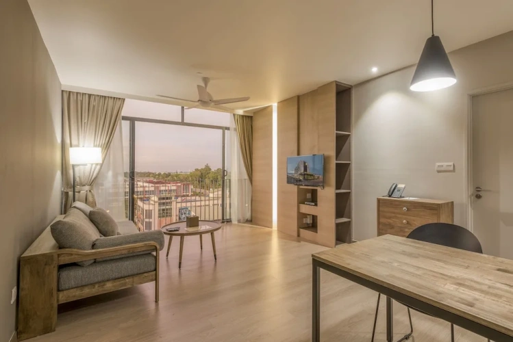 2 Bedrooms Family Apartment with partial sea view
