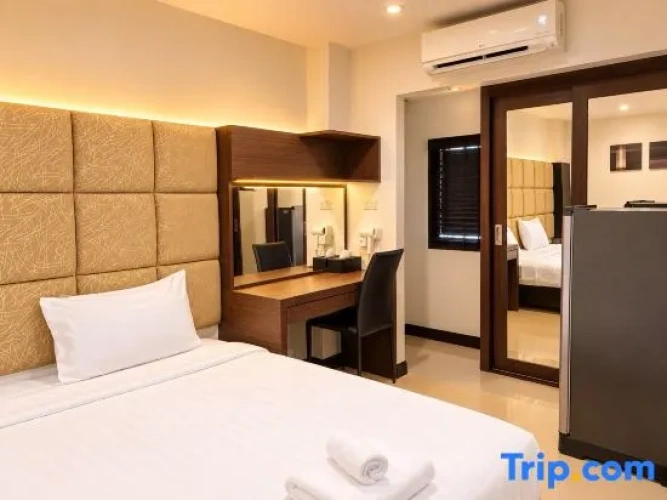 Superior Twin room with balcony