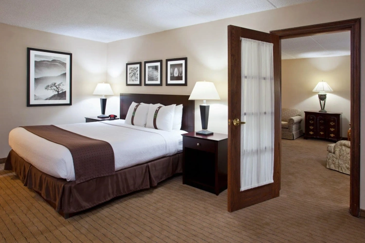 1 Bedroom Double Suite