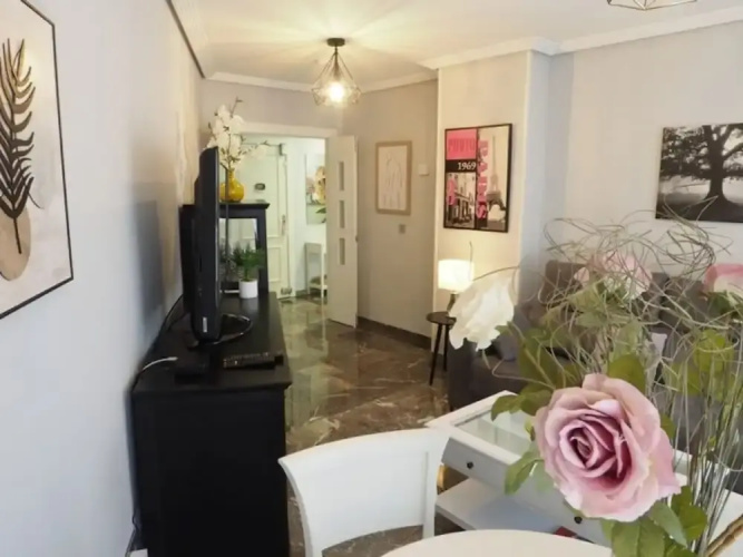 Bonito Apartamento en Centro Ciudad con Garaje