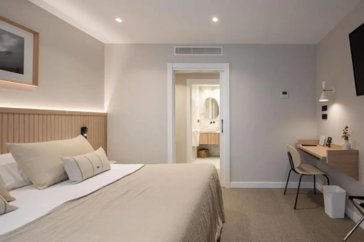 Deluxe room