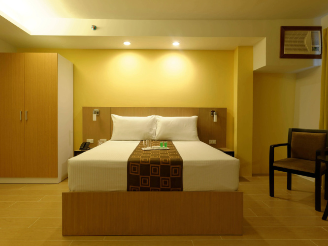 Aurum One Makati