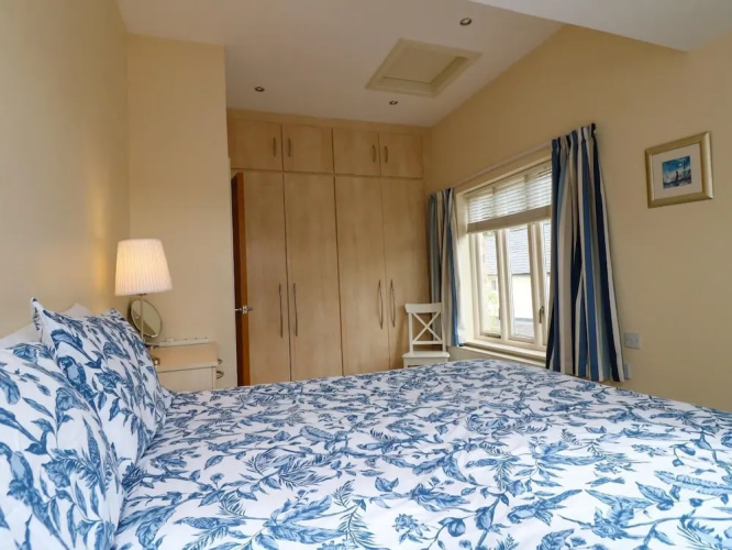 3 Coach House Mews