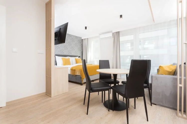 Business Suite with balcony