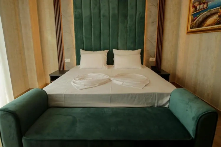 Standard Double room with balcony and with sea view