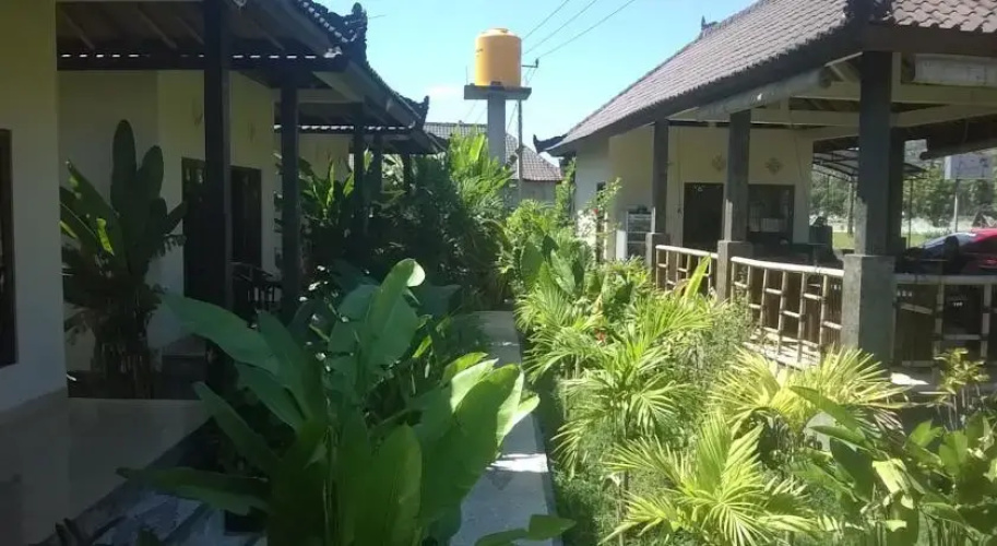 Dillons Bungalows and Restaurant