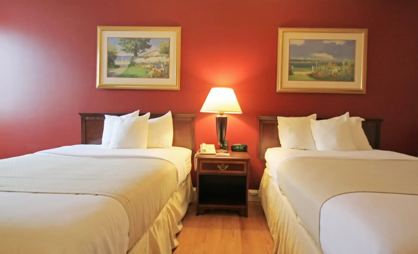 Fireside Inn & Suites Portland