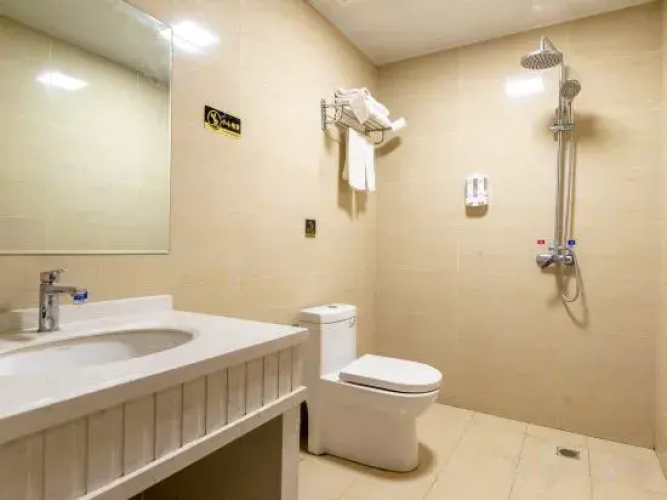 Shangjing Business Hotel
