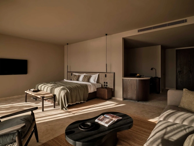 Deluxe Double Suite with Private Pool