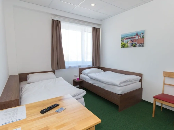 Economy Twin room