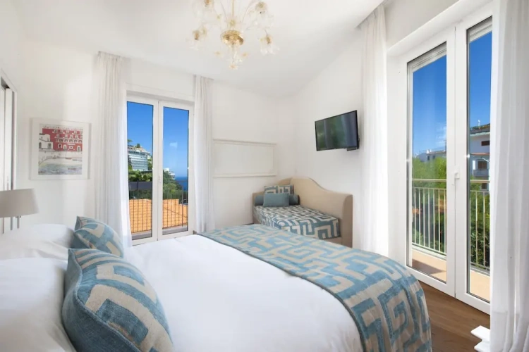 3 Bedrooms Apartment with balcony