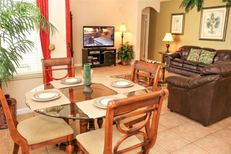 Prestwick Drive Apartment 4 Bedroom