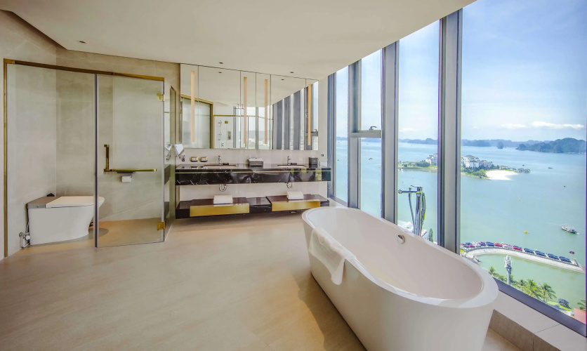 Radisson Blu Hotel, Ha Long Bay