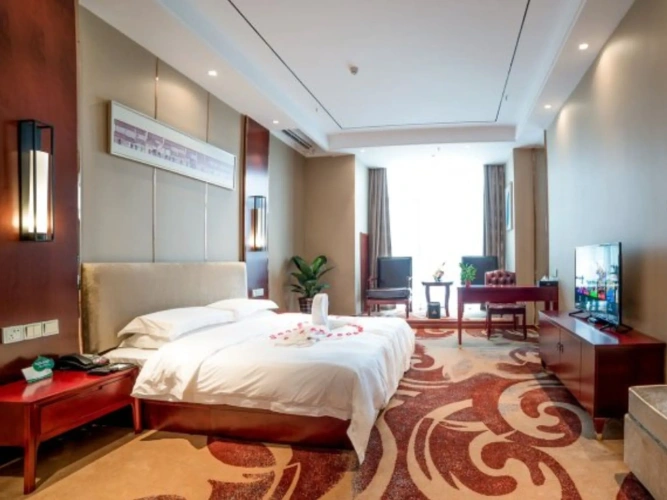 Premier Suite