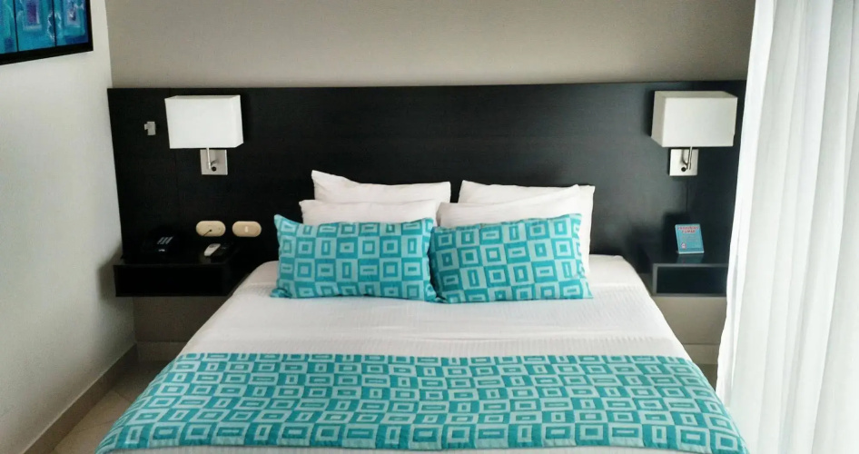 Hotel Manantial