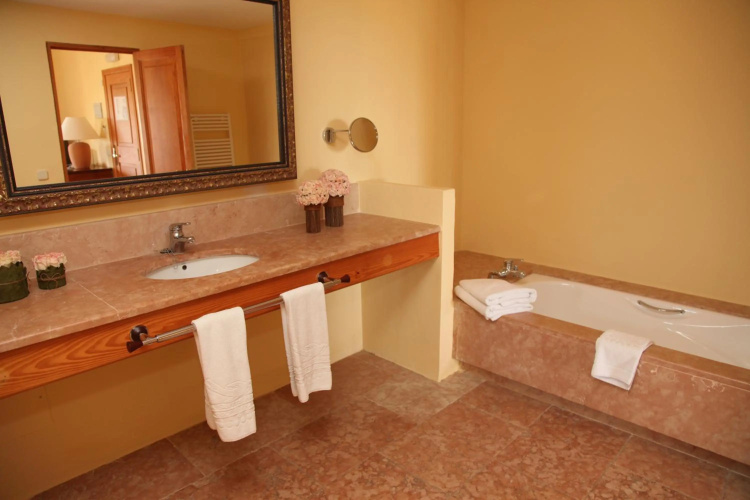 Pula Suites Boutique Resort photo 9